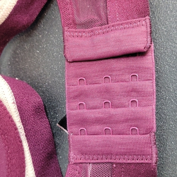 Victoria's Secret Bombshell Push-Up Padded Bra burgundy red 32A - Picture 13 of 13